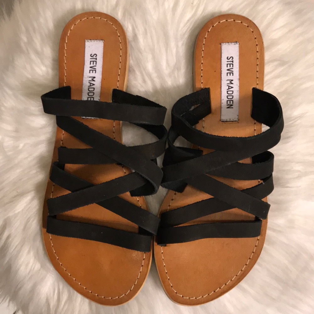(Never Worn!) Steve Madden Black Sandals